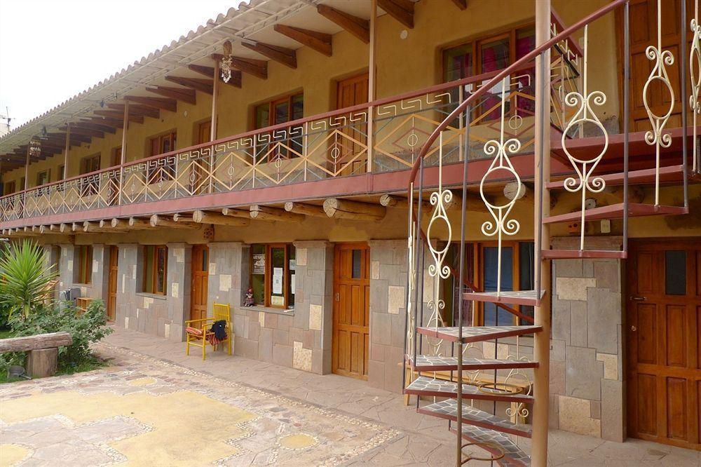 Готель Pisac Inca Екстер'єр фото