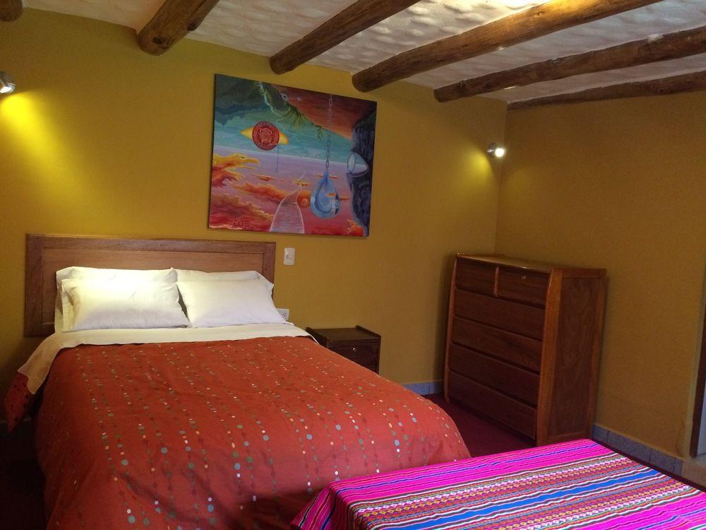 Готель Pisac Inca Екстер'єр фото